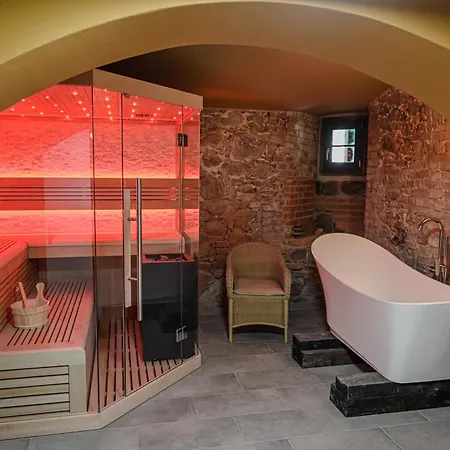 شقة Gutshaus Sonnenburg باد فرايينفالدي